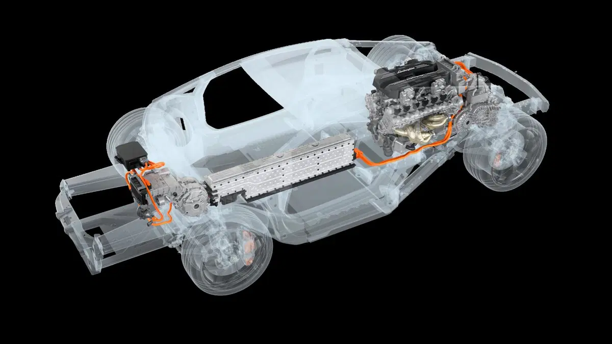 Il nuovo motore Lamborghini è un V12 aspirato e non ha eguali (9)