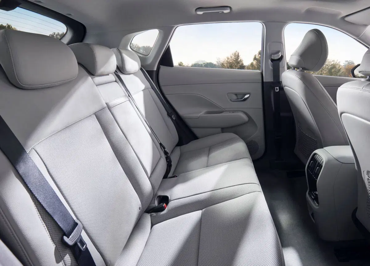 Hyundai Kona 2023, ecco tutte le specifiche del nuovo Suv elettrico (2)