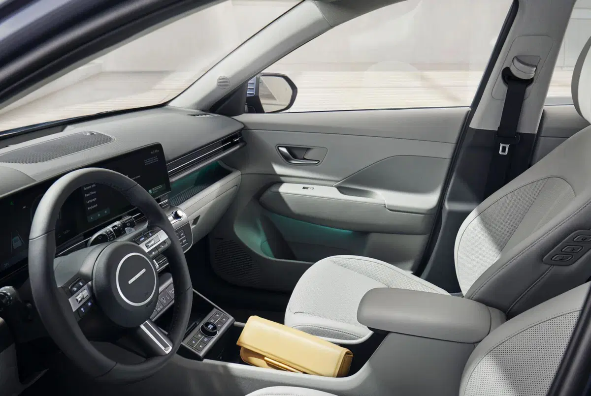 Hyundai Kona 2023, ecco tutte le specifiche del nuovo Suv elettrico (12)