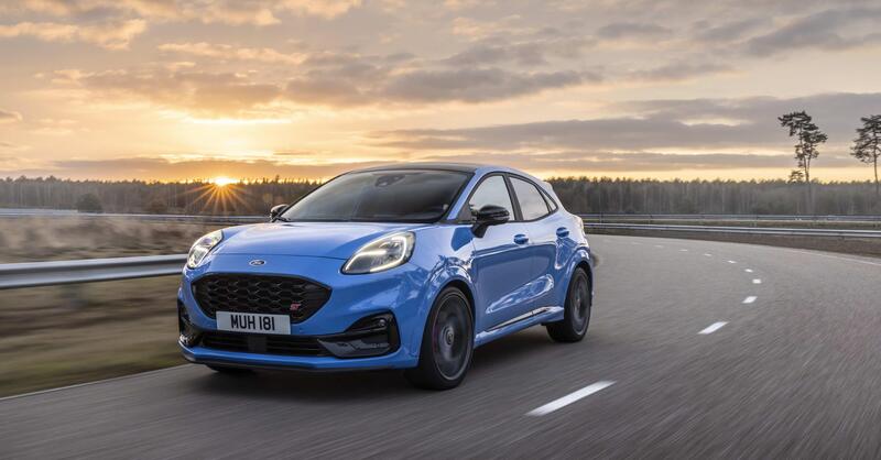 Ford Puma ST Powershift: Ecoboost da 170 CV e automatico