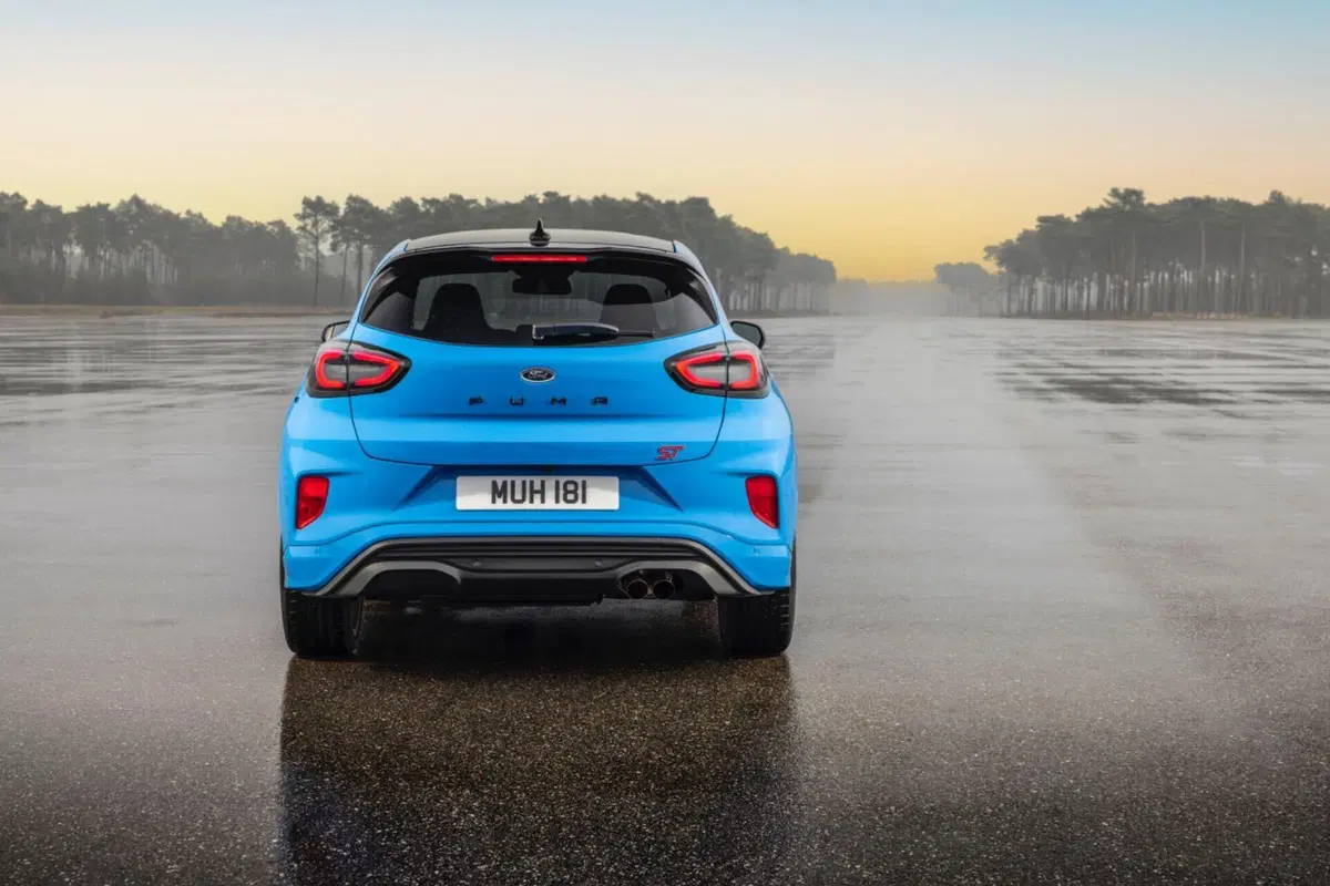 Ford Puma ST Powershift: Ecoboost da 170 CV e automatico (3)