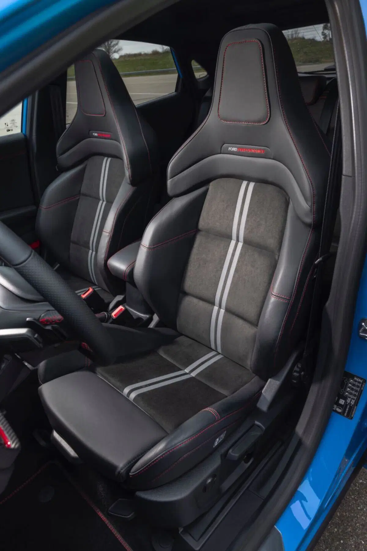 Ford Puma ST Powershift: Ecoboost da 170 CV e automatico (6)