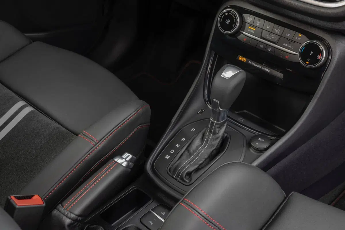 Ford Puma ST Powershift: Ecoboost da 170 CV e automatico (7)