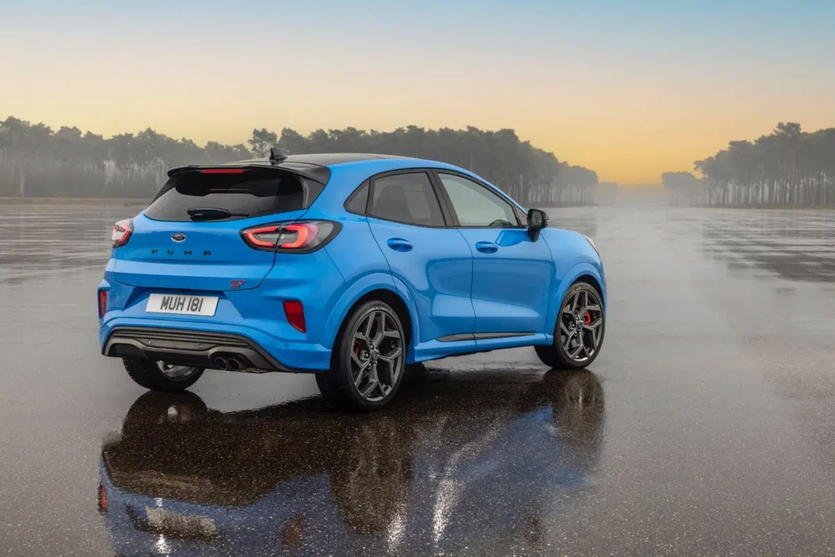 Ford Puma ST Powershift: Ecoboost da 170 CV e automatico (15)