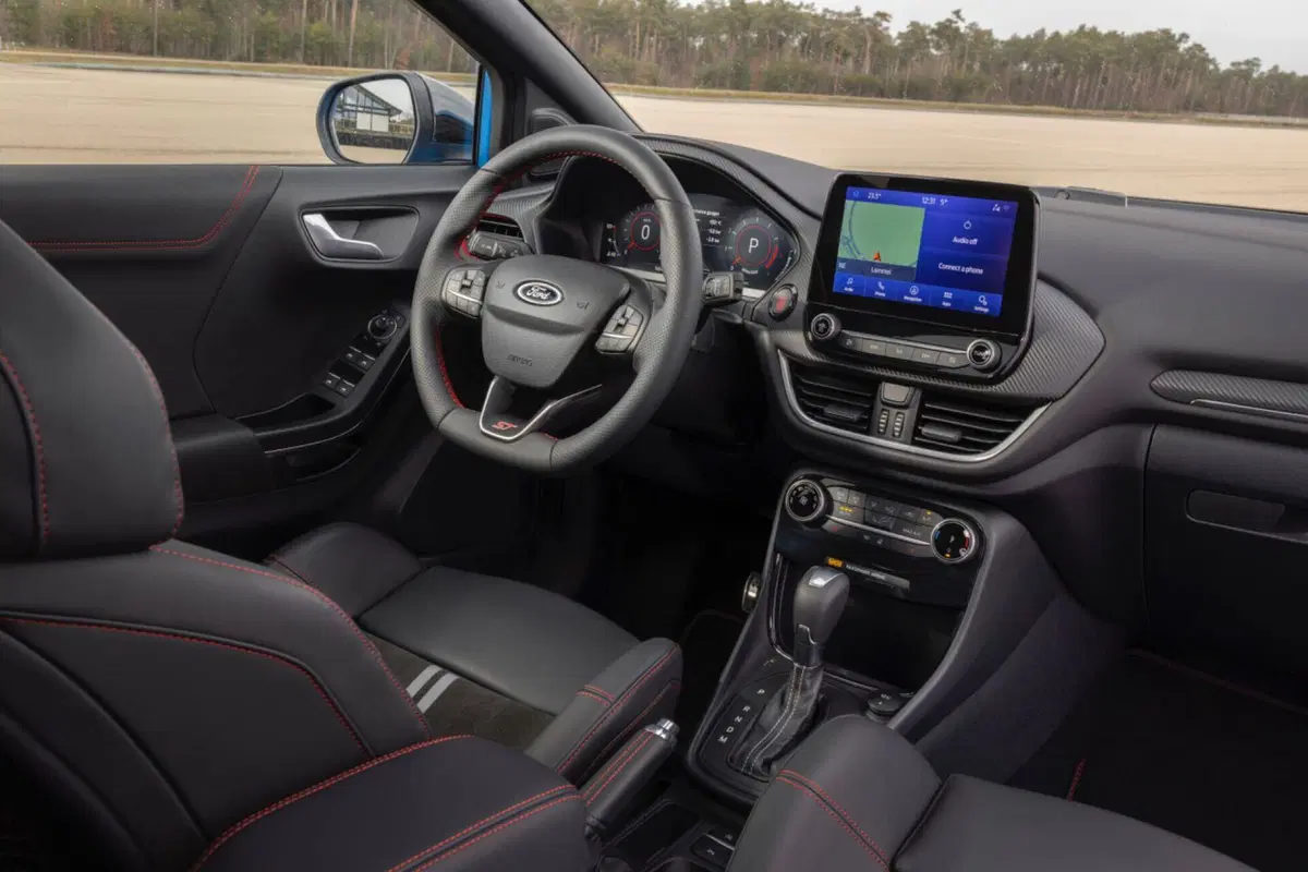 Ford Puma ST Powershift: Ecoboost da 170 CV e automatico (17)