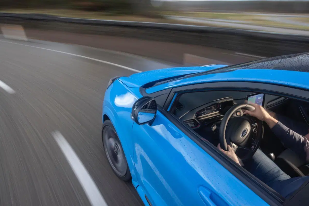 Ford Puma ST Powershift: Ecoboost da 170 CV e automatico (18)