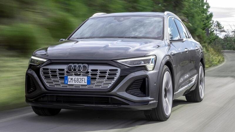 Audi Q8 e-tron, cambia nome ed &egrave; pi&ugrave; efficiente: fino a 600 km di autonomia. Prova su strada