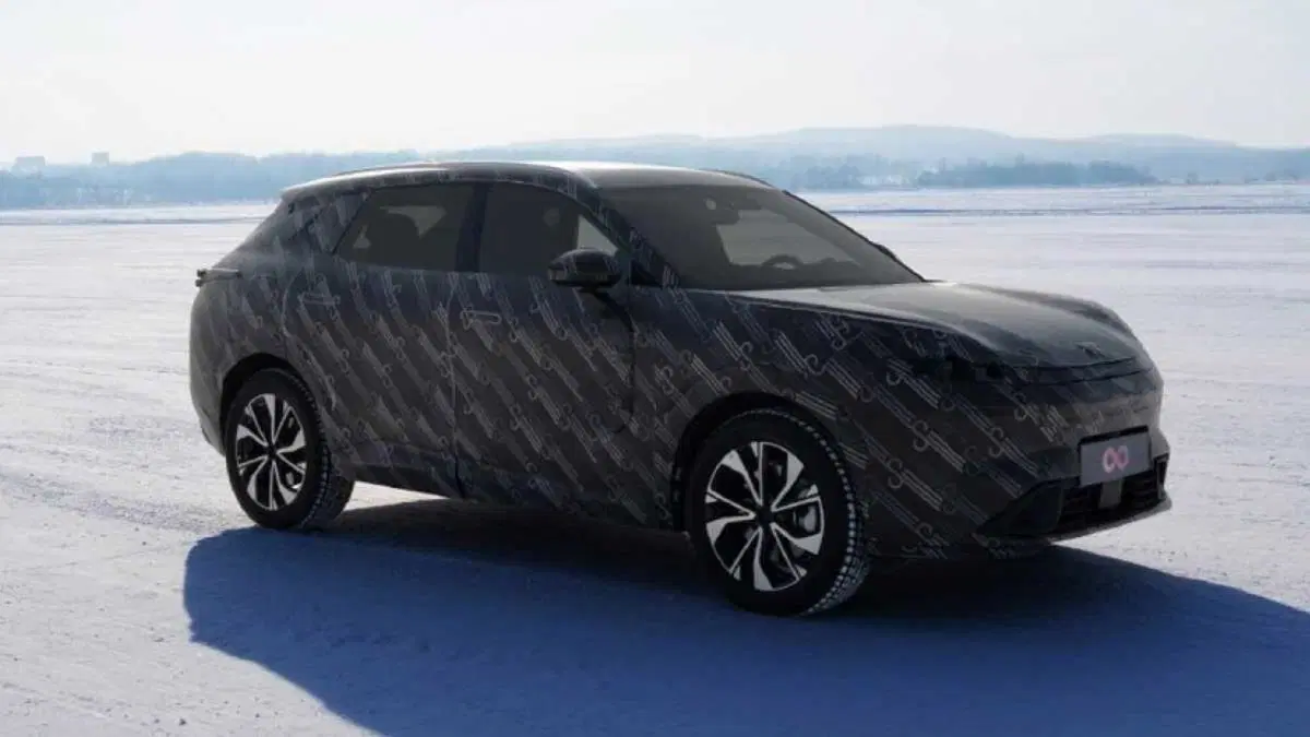 Lynk&Co 08 le immagini ufficiali della coupé cinese di Geely (5)