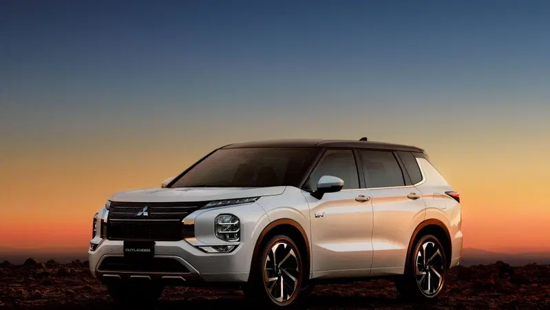 Nuova Mitsubishi Outlander ibrido plug-in: arriva in Europa l'anno prossimo