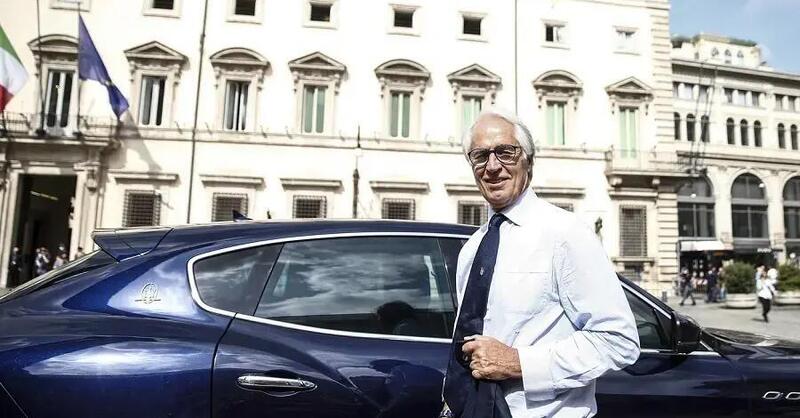 Il presidente del CONI Malag&ograve;: il passaggio all&#039;elettrico &egrave; una forma di autolesionismo