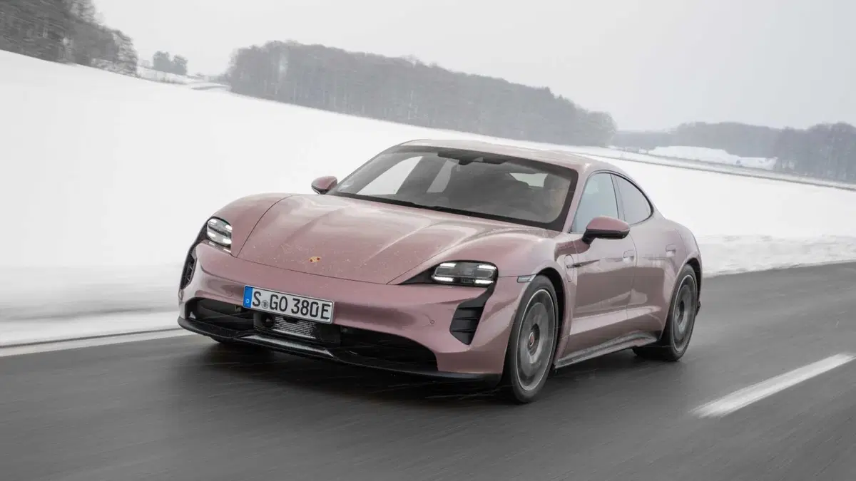 Porsche Taycan 4S 5p.ti (12)
