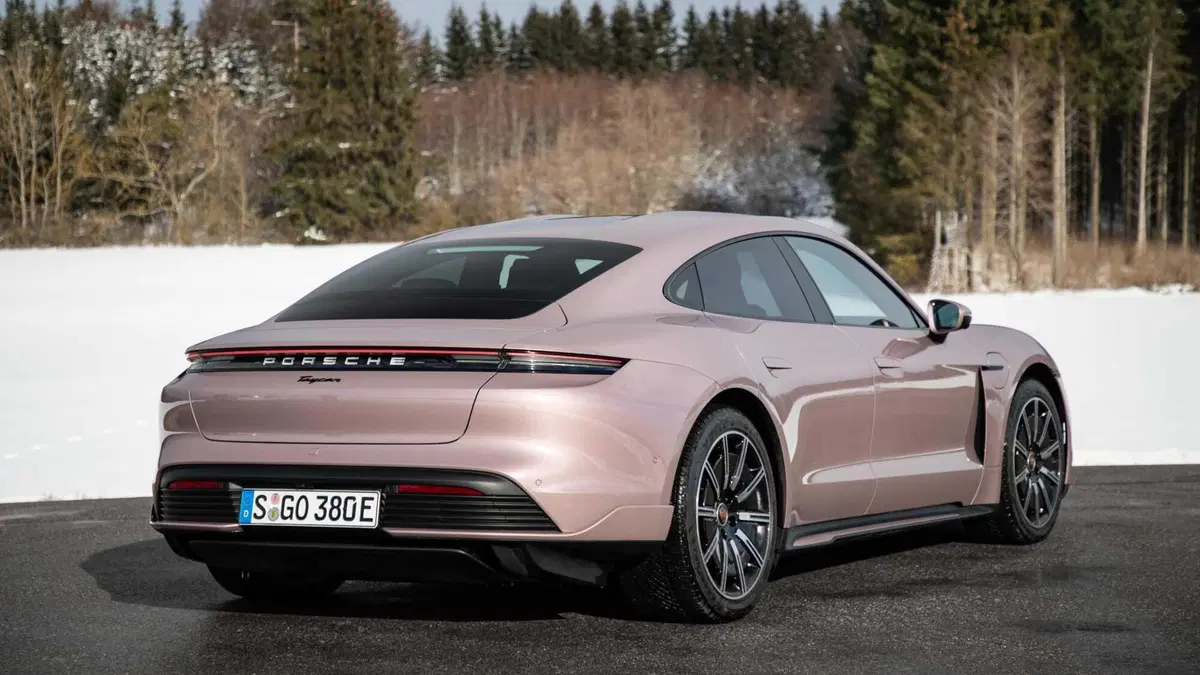 Porsche Taycan 4S 5p.ti (19)