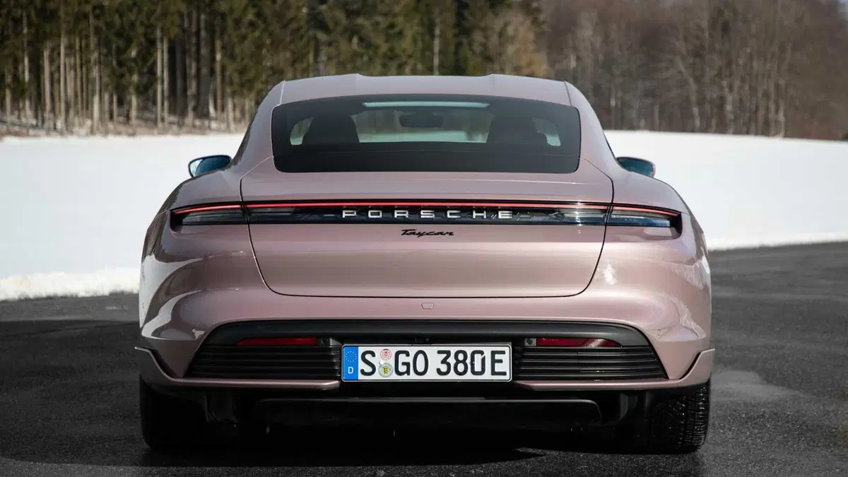 Porsche Taycan 4S 5p.ti (20)