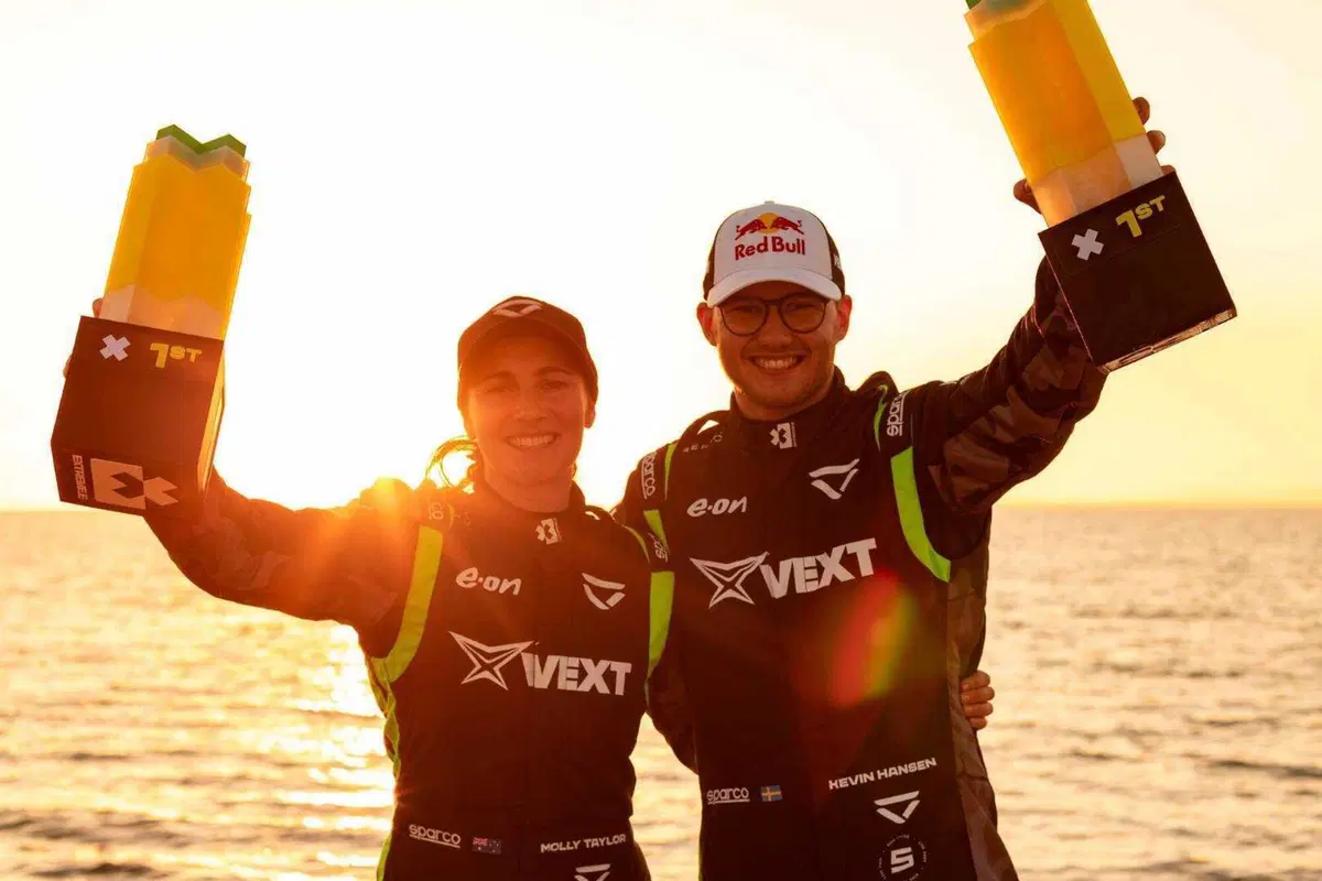 Extreme E 2023, Round 1-2. Inizio Stellare. Vincono Veloce Racing e Acciona | Sainz (25)