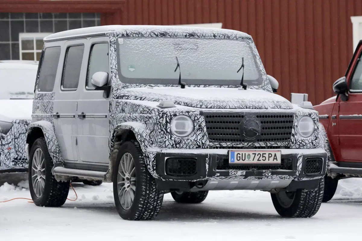 Mercedes EQG, la Classe G diventerà elettrica [Foto Spia] (5)