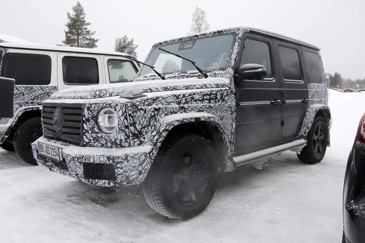 Mercedes EQG, la Classe G diventerà elettrica [Foto Spia] (7)