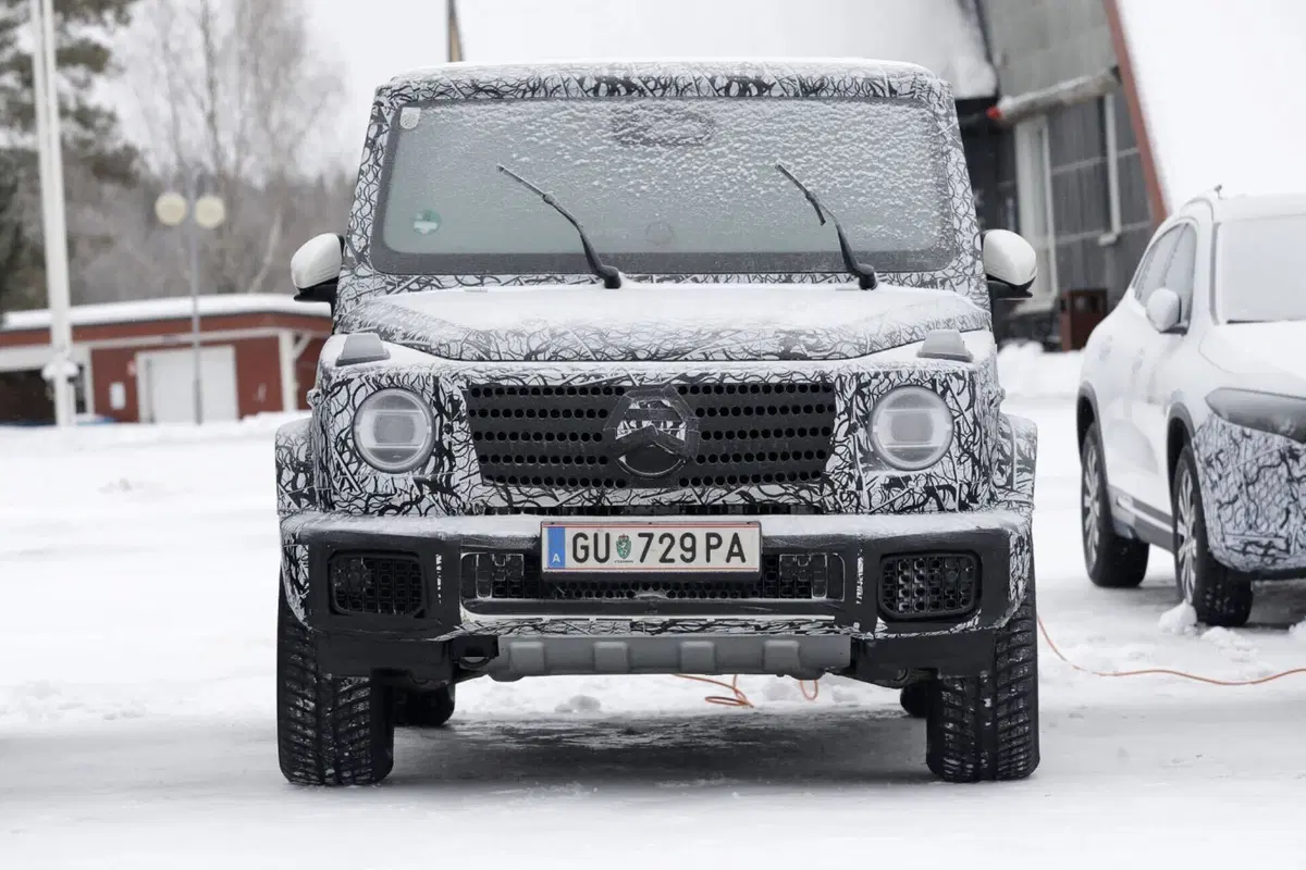 Mercedes EQG, la Classe G diventerà elettrica [Foto Spia] (8)