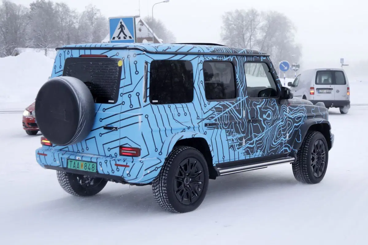 Mercedes EQG, la Classe G diventerà elettrica [Foto Spia] (20)
