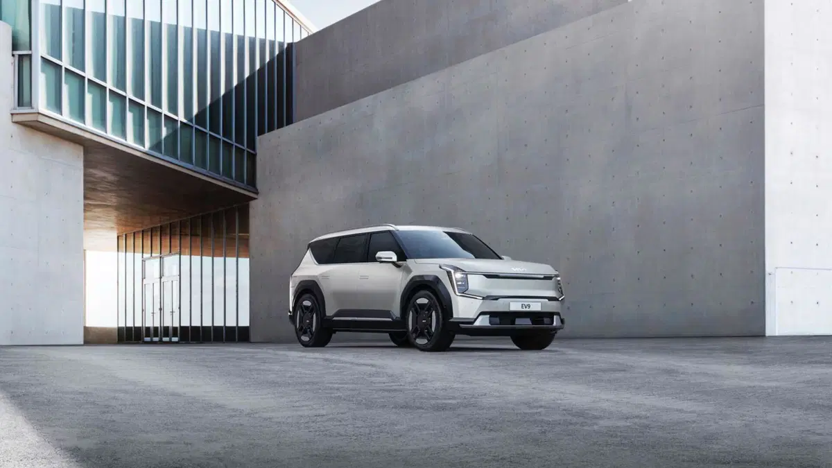 Nuova Kia EV9: suv elettrica che cambia il design e il comfort [VIDEO] (6)