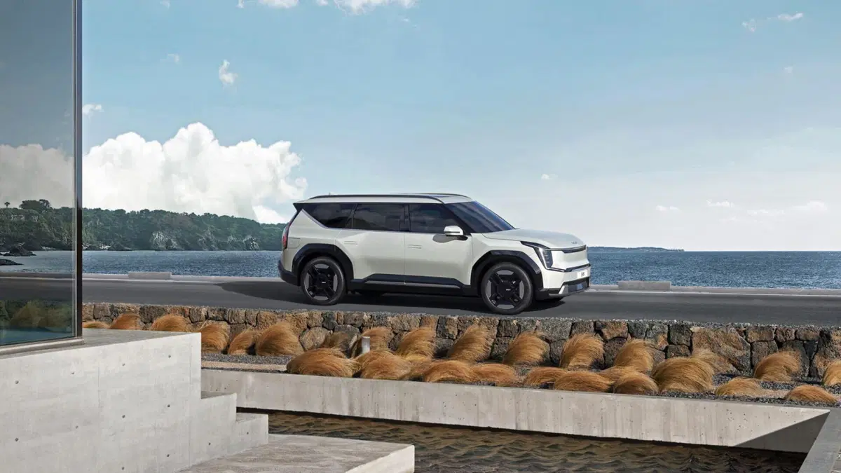 Nuova Kia EV9: suv elettrica che cambia il design e il comfort [VIDEO] (7)