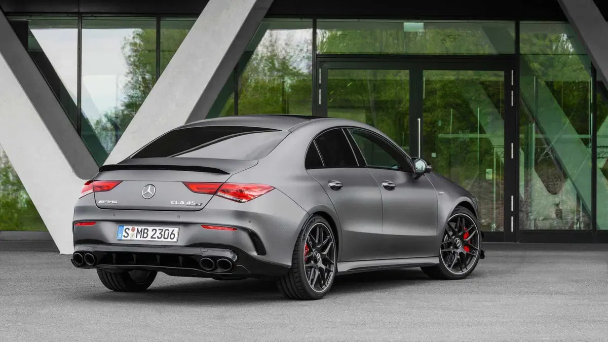 Mercedes-Benz CLA 45 S AMG 4Matic+ (8)
