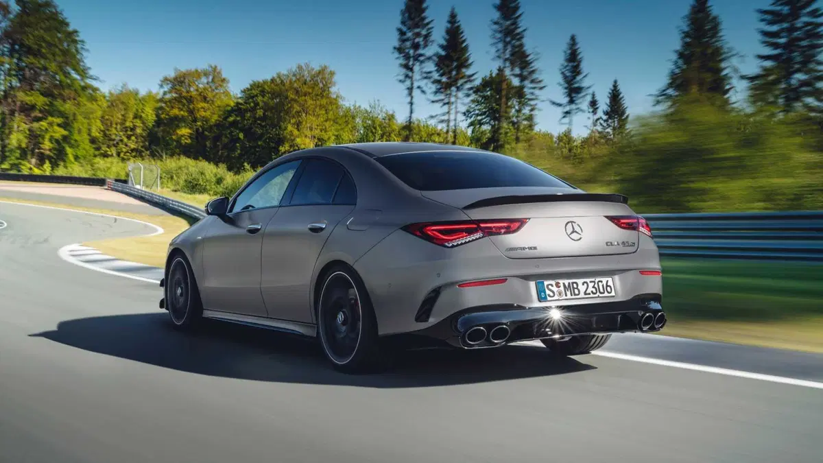 Mercedes-Benz CLA 45 S AMG 4Matic+ (9)
