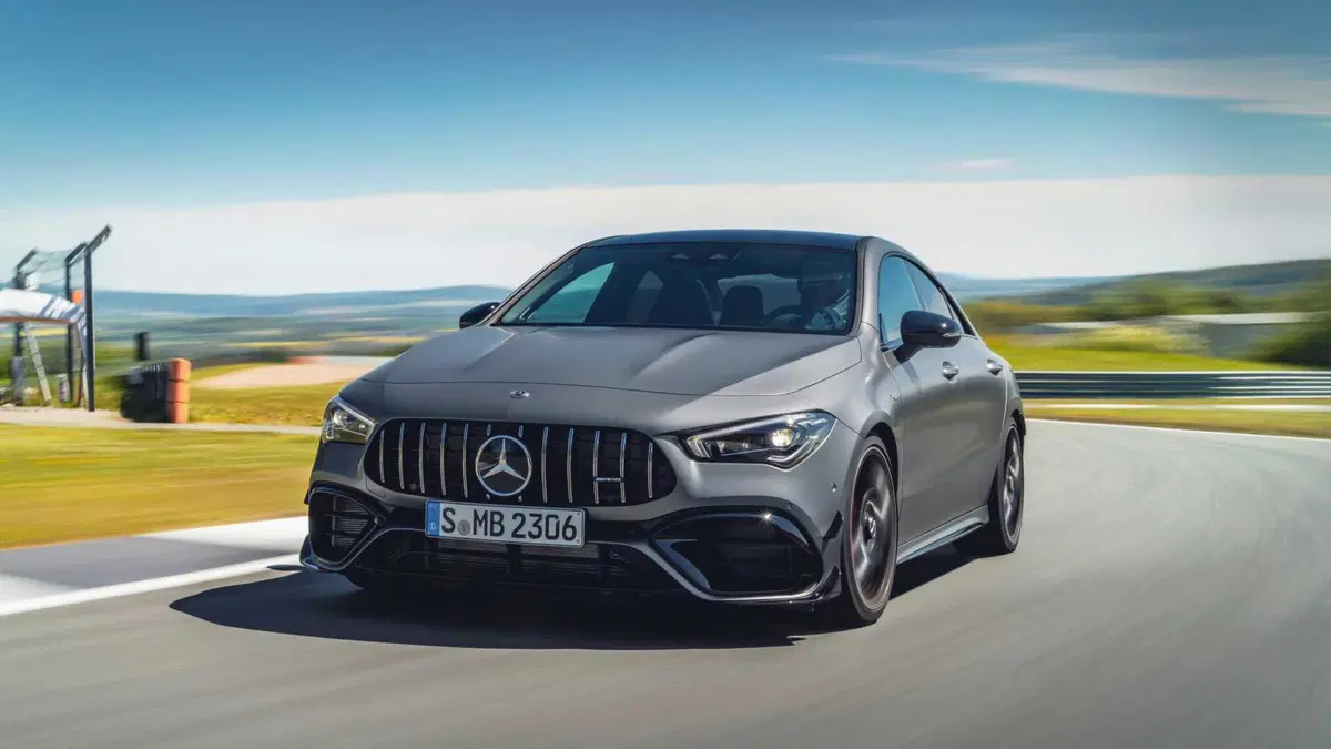 Mercedes-Benz CLA 45 S AMG 4Matic+ (3)