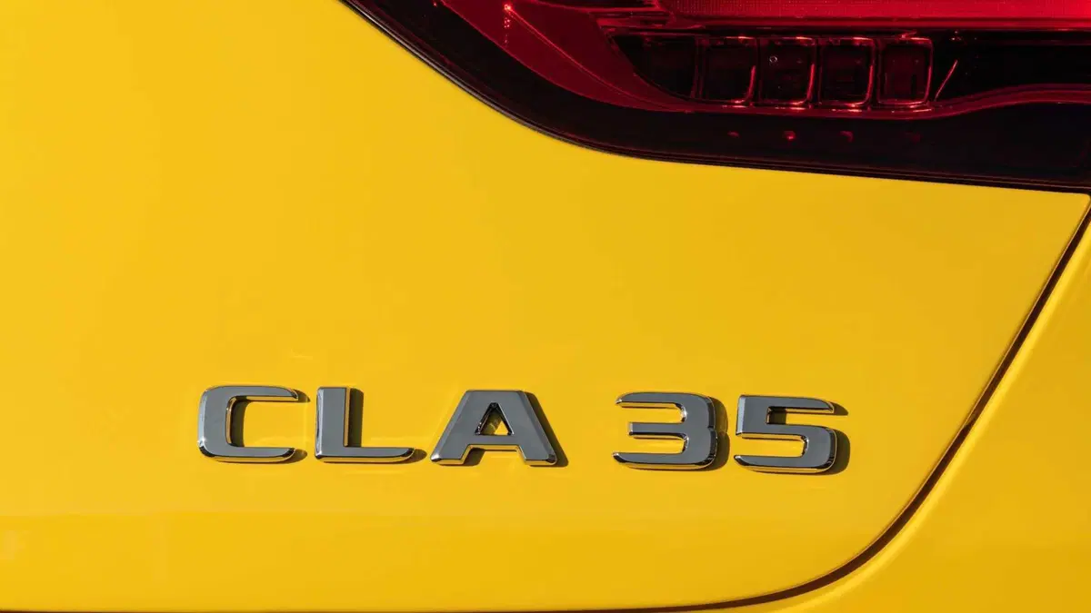 Mercedes-Benz CLA 35 AMG 4Matic (15)