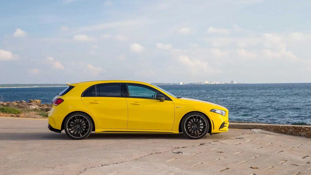 Mercedes-Benz Classe A 35 AMG 4Matic (3)