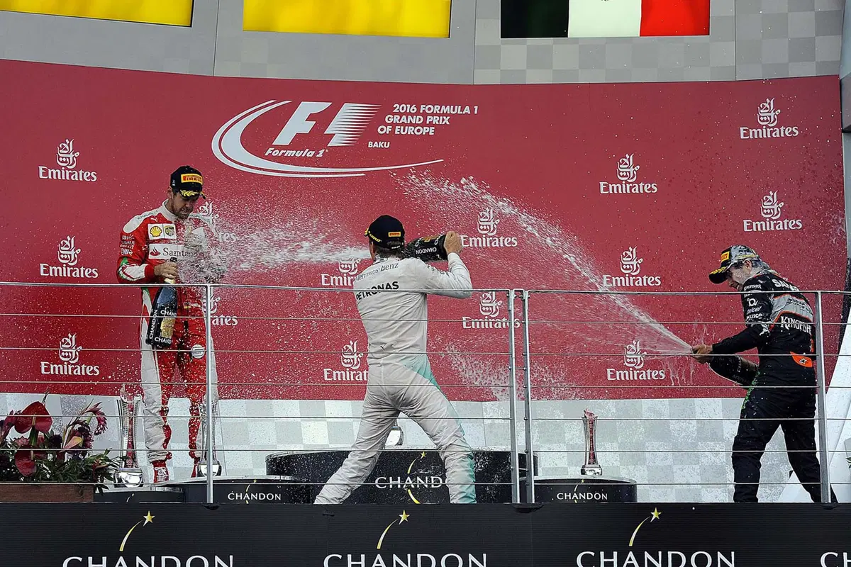 F1, Gp Europa 2016: vince Rosberg. Secondo Vettel (40)