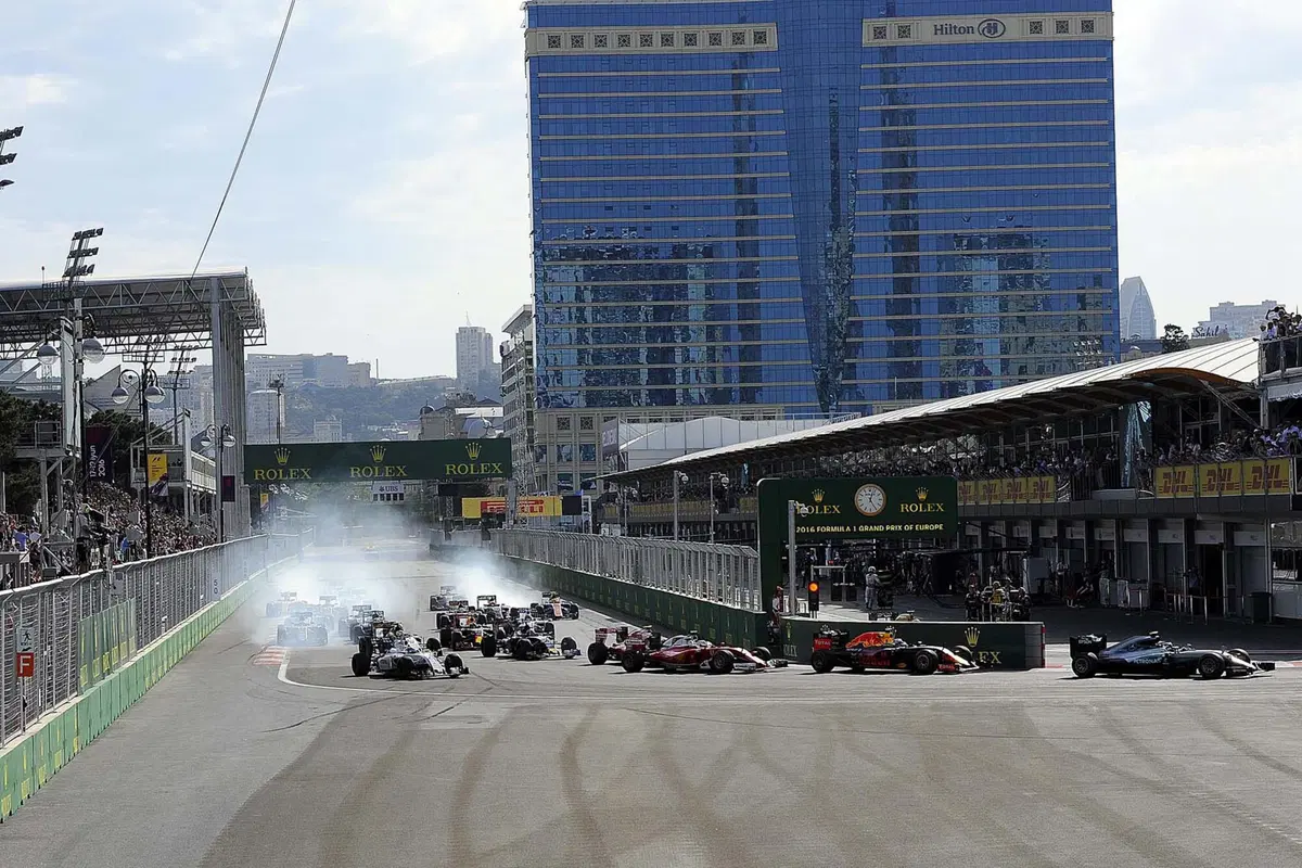 F1, Gp Europa 2016: vince Rosberg. Secondo Vettel (15)