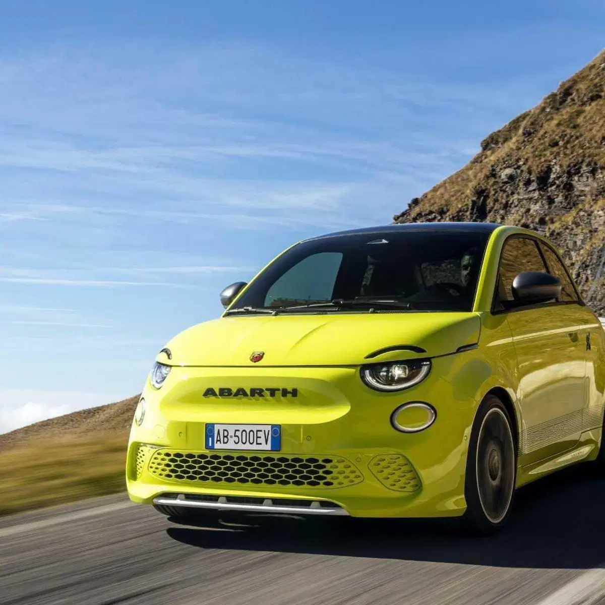 Abarth 500e (2023-->>)