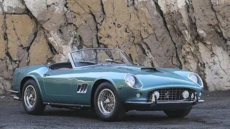 Ferrari 250 GT SWB California da record: all'asta per 18 milioni di dollari