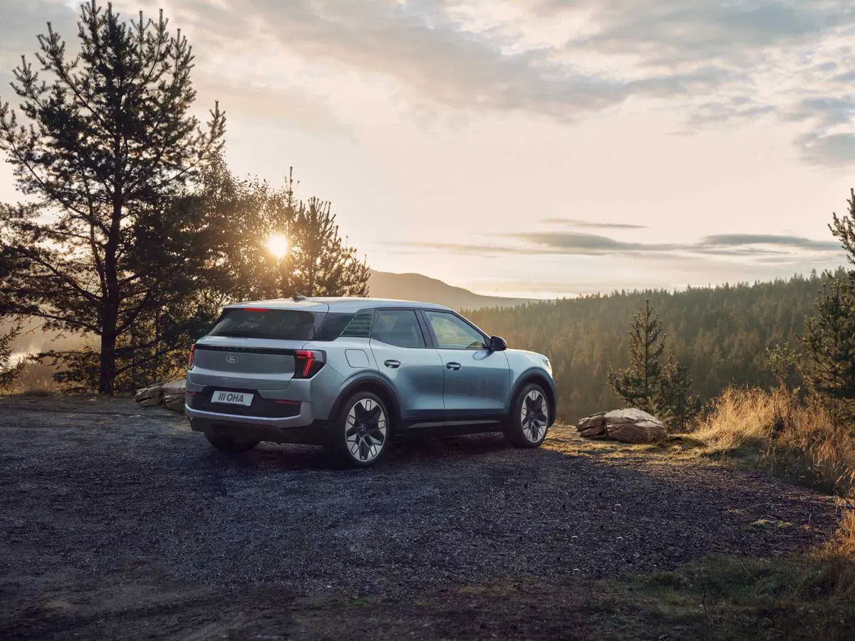 Ford Explorer: tutti i dettagli della nuova suv a batterie fatta in Europa (33)
