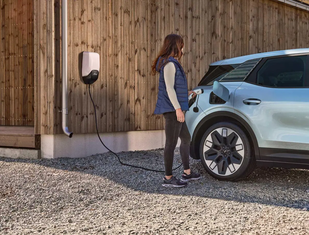 Ford Explorer: tutti i dettagli della nuova suv a batterie fatta in Europa (40)