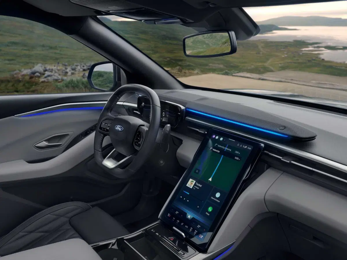 Ford Explorer: tutti i dettagli della nuova suv a batterie fatta in Europa (43)