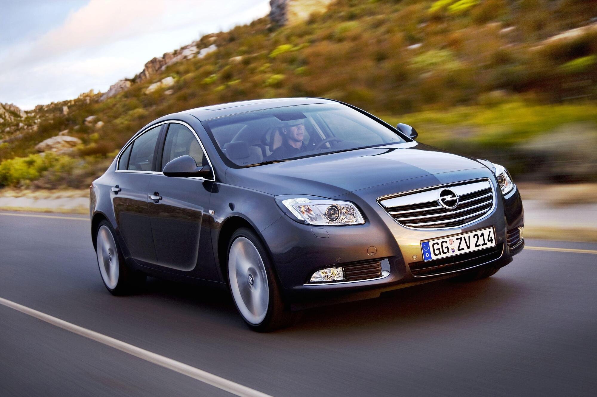 Opel Insignia: 14 anni di onorata carriera