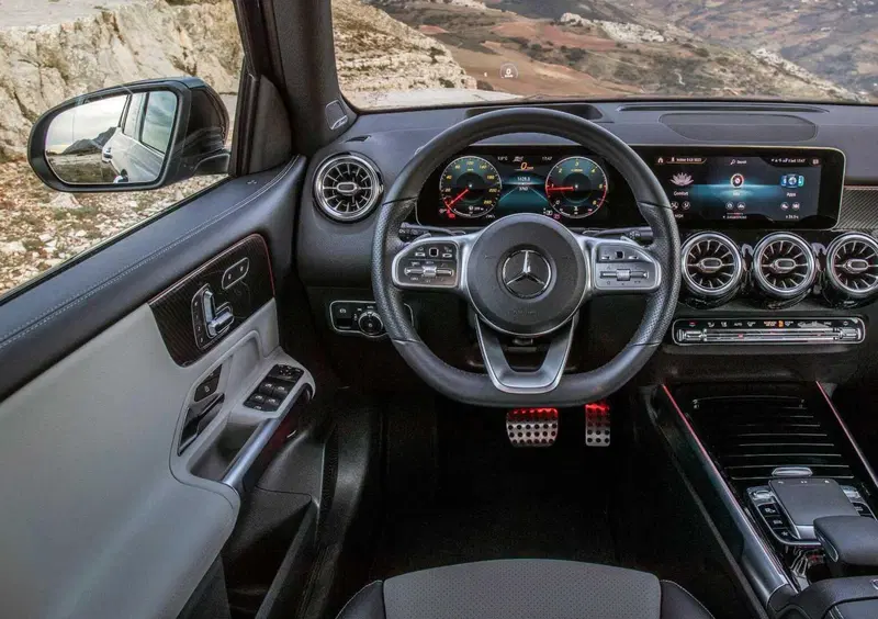 Mercedes-Benz GLB (2019-26) (32)
