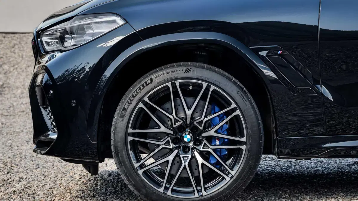 BMW X6 M Competition (11)