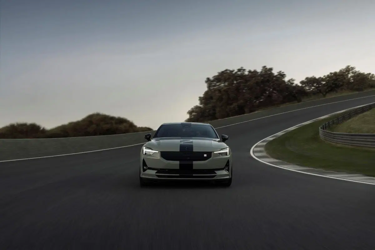 Polestar BST Edition 230, ora è ancora più sportiva (33)