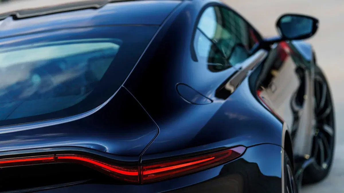 Aston Martin Vantage Vantage Coupé Manual (14)