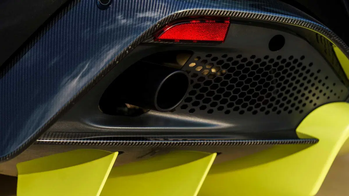 Aston Martin Vantage Vantage Coupé Manual (15)