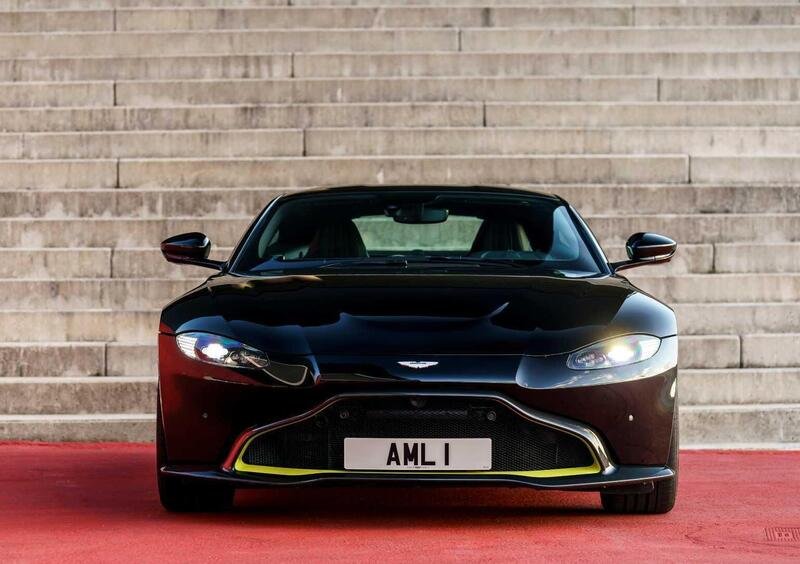 Aston Martin Vantage (2017-24) (4)