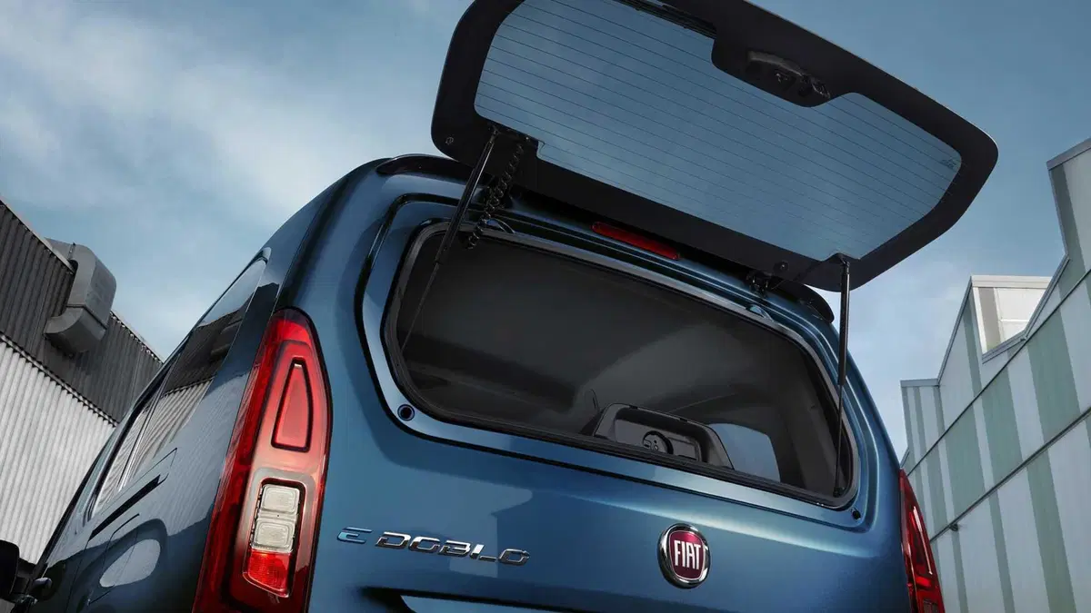 Fiat e-Doblò (2022-->>) (13)