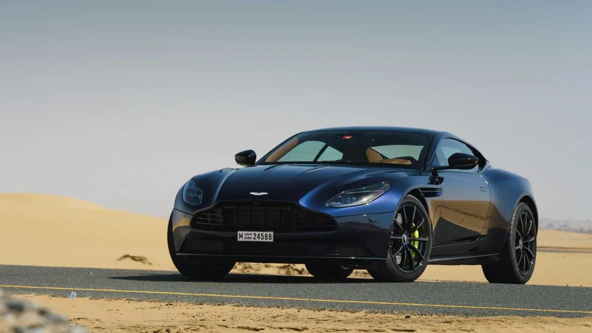 Aston Martin DB11 DB11 V12 AMR Coupé (3)