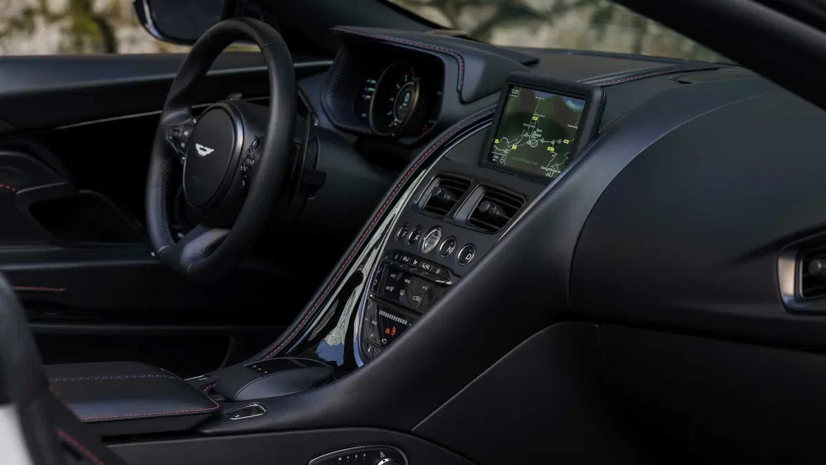 Aston Martin DB11 DB11 V8 Volante (6)