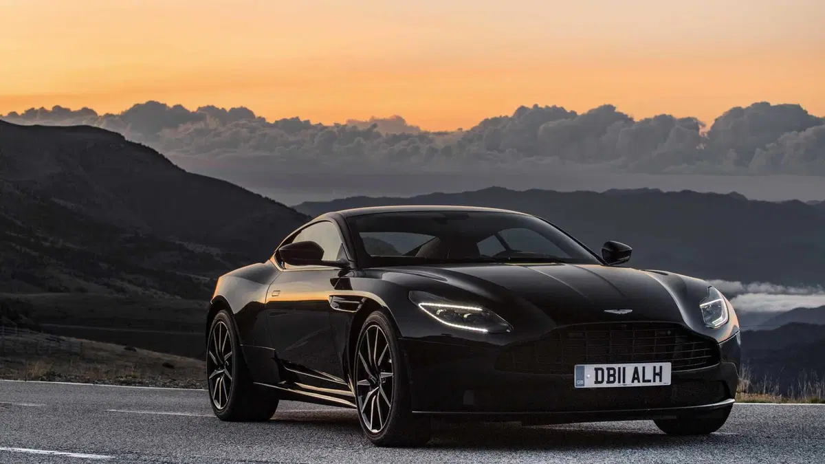 Aston Martin DB11 DB11 V8 Coupé (3)