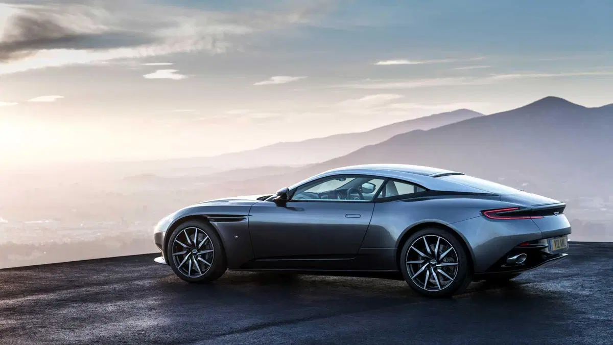 Aston Martin DB11 DB11 V12 Coupé (4)