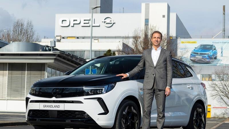 Stellantis: mega investimento per la nuova Opel Grandland elettrica