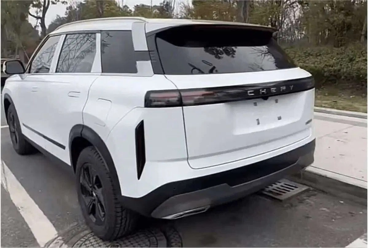 Chery TJ-1: Suv a 13.500€ e 1.200 km di autonomia (3)